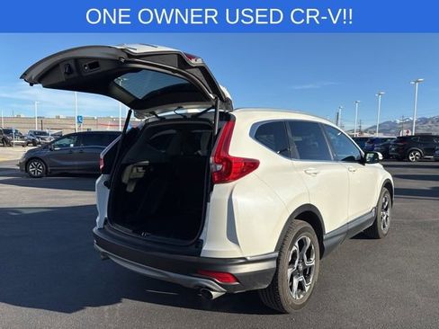 Used 2018 Honda CR-V Touring image 25