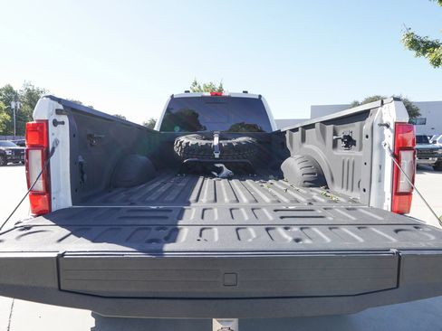 Used 2022 Ford F450 King Ranch w/ King Ranch Ultimate Package image 4