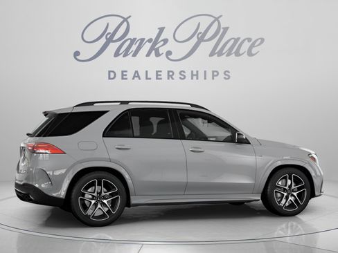 Used 2025 Mercedes-Benz GLE 53 AMG 4MATIC image 24