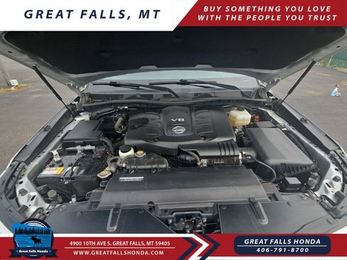 Used 2022 Nissan Armada SV image 9