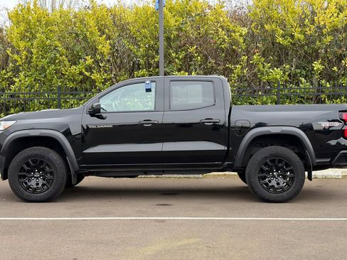 Used 2024 Chevrolet Colorado Trail Boss w/ Advanced Trailering Package image 7