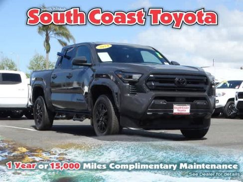 Used 2024 Toyota Tacoma SR5 image 1