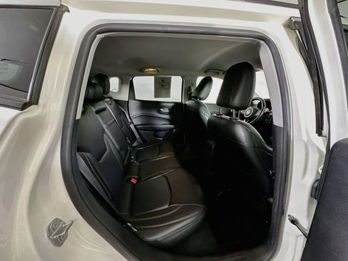 Used 2018 Jeep Compass Limited w/ Navigation Group FWD image 30