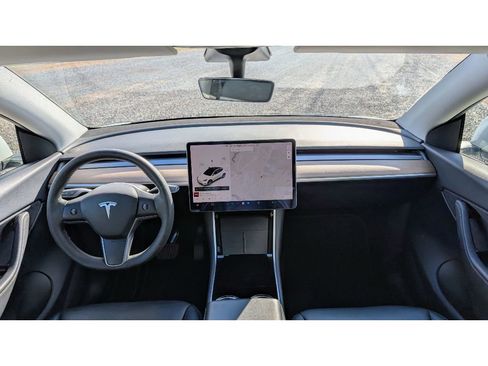 Used 2021 Tesla Model Y 2WD image 29
