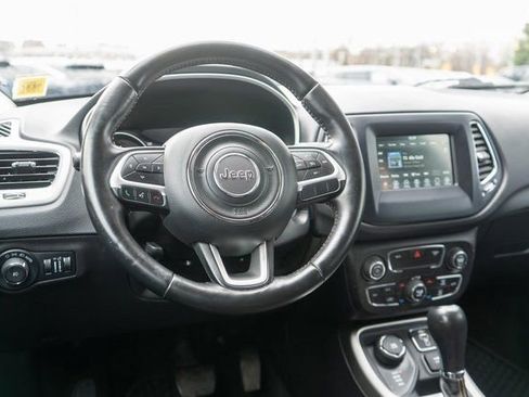 Used 2021 Jeep Compass Latitude w/ Convenience Group AWD/4WD image 14