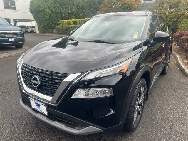 Used 2023 Nissan Rogue SV AWD/4WD image 3