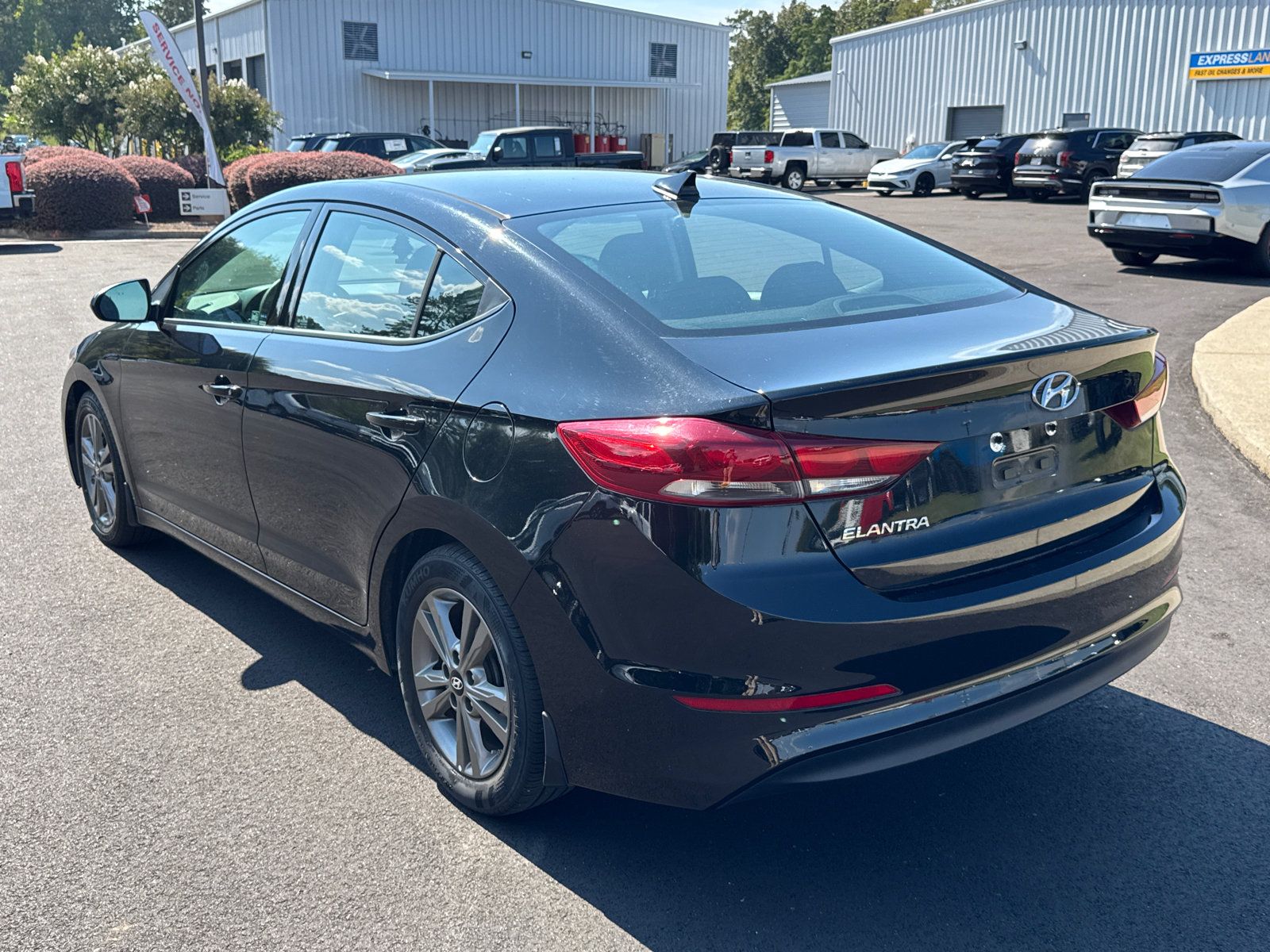 Used 2018 Hyundai Elantra SEL FWD image 7