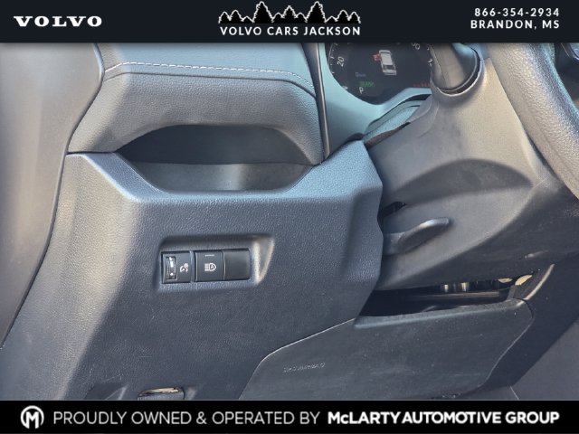 Used 2023 Toyota RAV4 LE AWD/4WD image 20