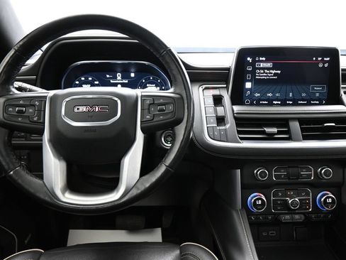 Used 2022 GMC Yukon SLT w/ SLT Premium Package AWD/4WD image 17