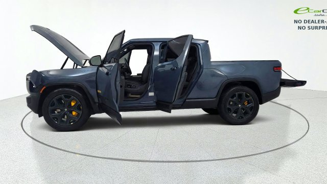 Used 2026 Rivian R1T Premium Tri AWD/4WD image 14
