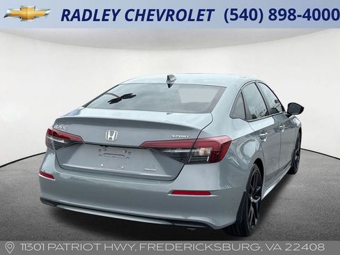 Used 2025 Honda Civic Sport image 16