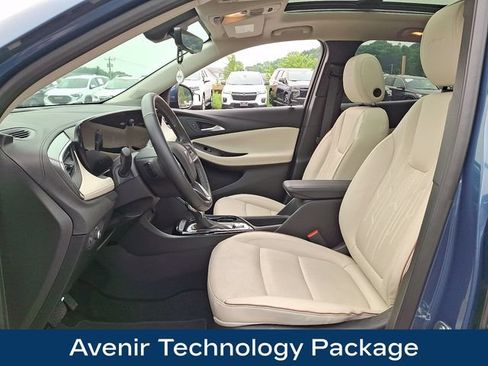 Used 2025 Buick Encore GX Avenir w/ Avenir Technology Package AWD/4WD image 2