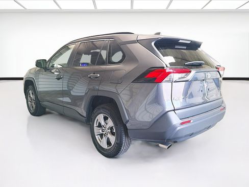 Used 2025 Toyota RAV4 XLE FWD image 6