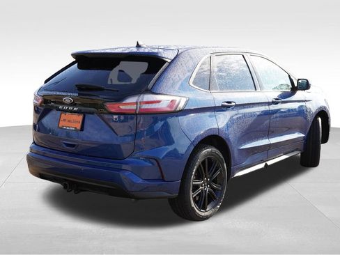 Used 2023 Ford Edge ST-Line w/ Class II Trailer Tow Package AWD/4WD image 5