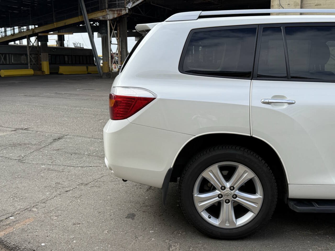 Used 2008 Toyota Highlander Limited AWD/4WD image 55