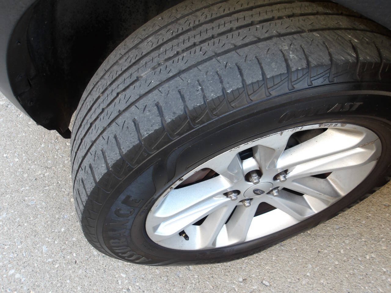 Used 2014 Ford Explorer XLT w/ Equipment Group 202A FWD image 43