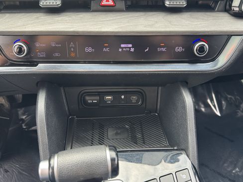 Used 2023 Kia Sportage X-Line w/ X-Line Premium Package AWD/4WD image 27