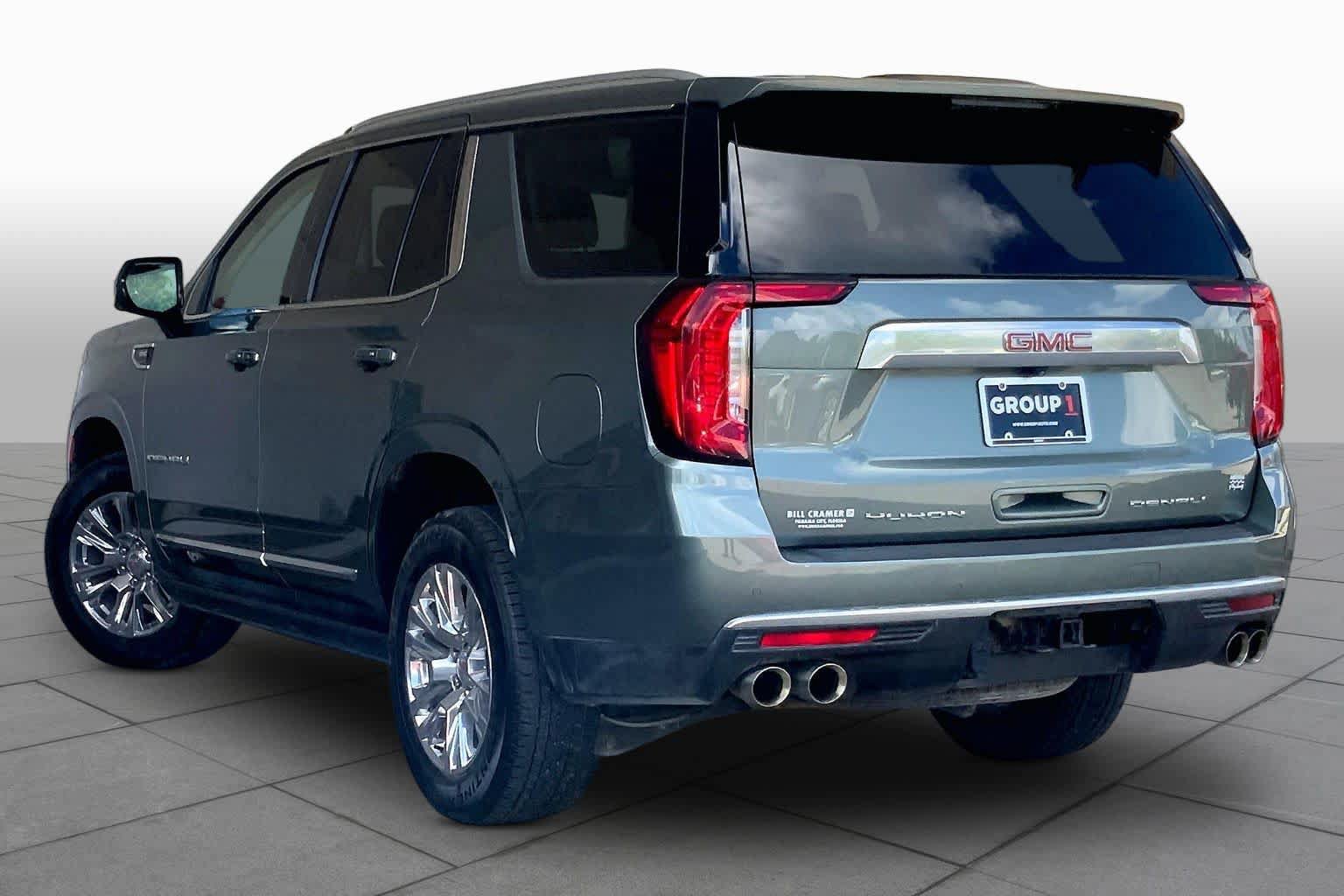 Used 2023 GMC Yukon Denali AWD/4WD image 12