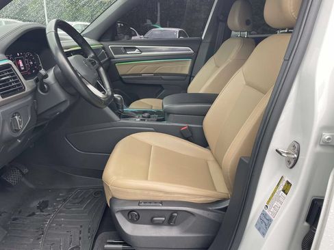 Used 2020 Volkswagen Atlas Cross Sport SEL AWD/4WD image 17
