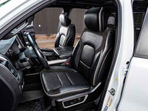 Used 2023 RAM 1500 Laramie image 30