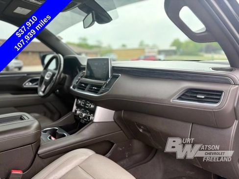 Used 2021 GMC Yukon XL SLT w/ SLT Luxury Plus Package AWD/4WD image 27
