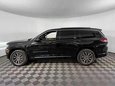 Used 2021 Jeep Grand Cherokee L Summit AWD/4WD image 11