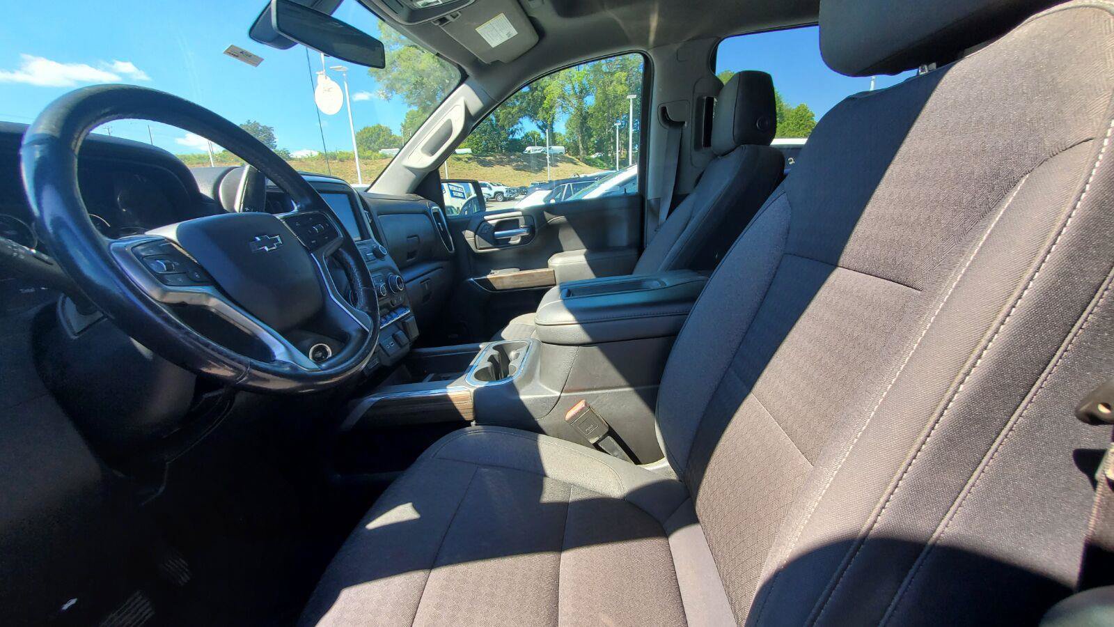 Used 2021 Chevrolet Silverado 1500 RST w/ All Star Edition Plus AWD/4WD image 3