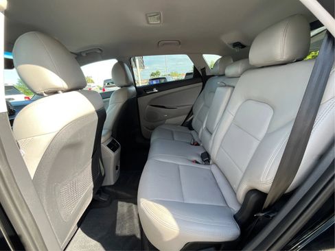 Used 2020 Hyundai Tucson Sport w/ Cargo Package FWD image 12