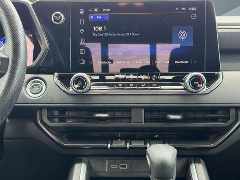 Used 2024 Chevrolet Colorado Trail Boss AWD/4WD image 24