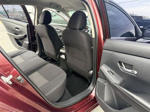 Used 2020 Nissan Sentra SV image 15