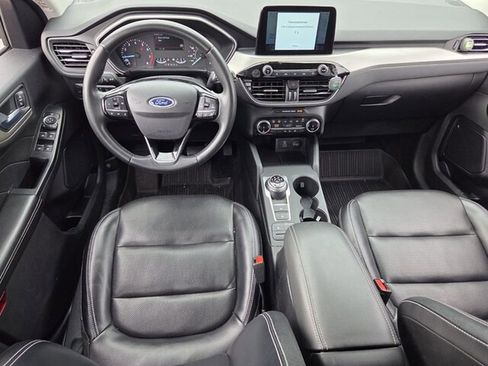 Used 2022 Ford Escape SEL FWD image 8