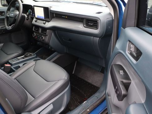 Used 2023 Ford Maverick Lariat w/ Lariat Luxury Package image 47