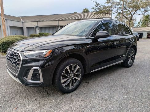 Used 2023 Audi Q5 2.0T Premium w/ Convenience Package image 8