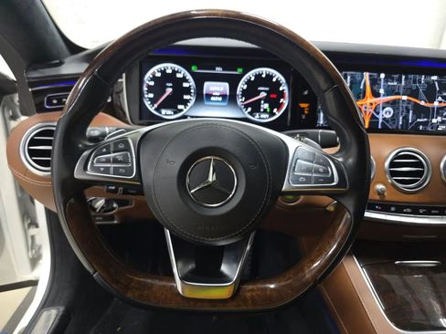 Used 2017 Mercedes-Benz S 550 Cabriolet image 8