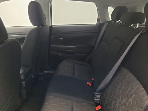 Used 2024 Mitsubishi Outlander Sport LE AWD/4WD image 18