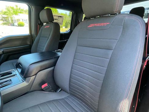 Used 2018 Ford F150 XLT w/ Equipment Group 302A Luxury AWD/4WD image 19