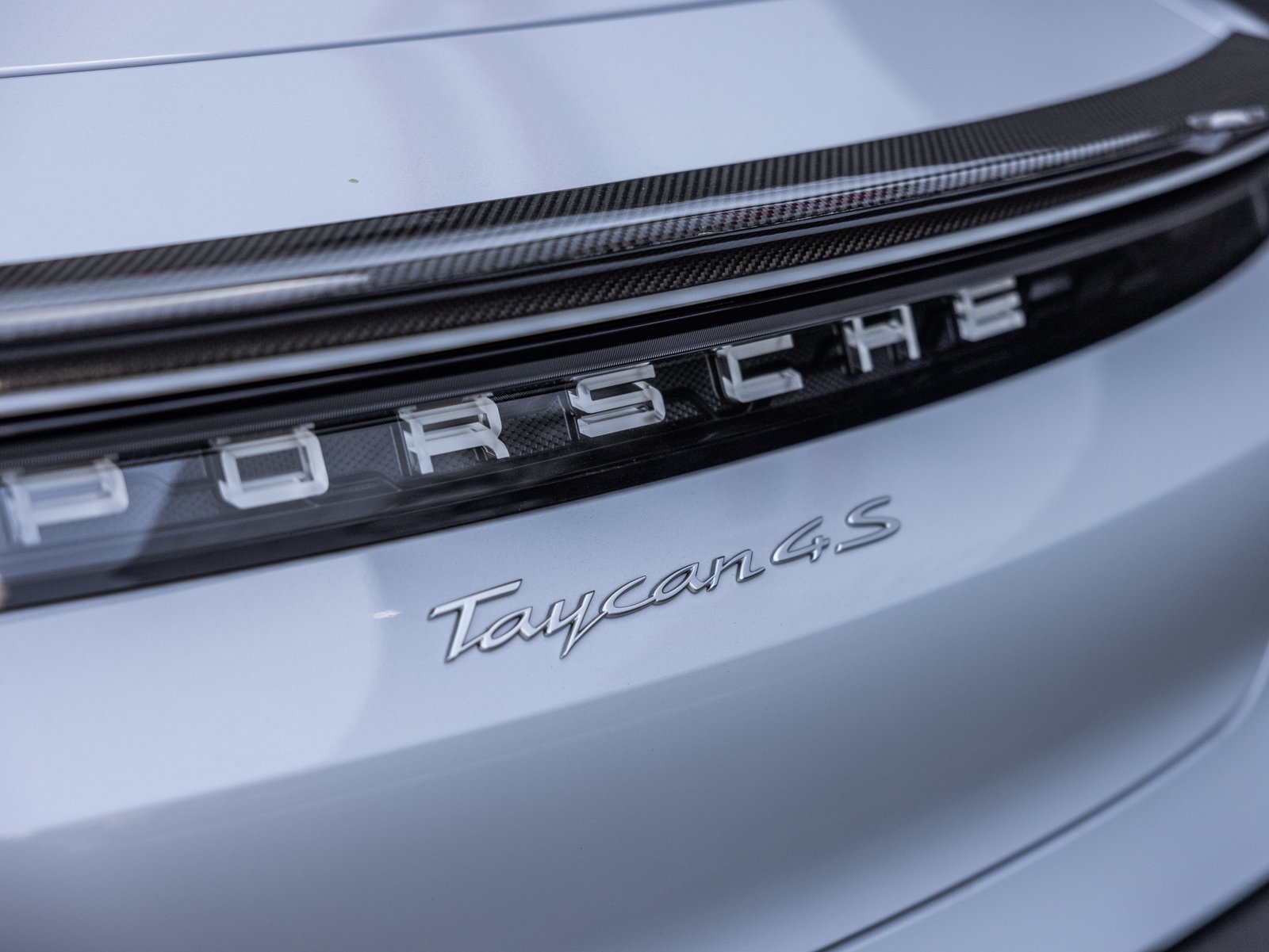 Certified 2024 Porsche Taycan 4S AWD/4WD image 26