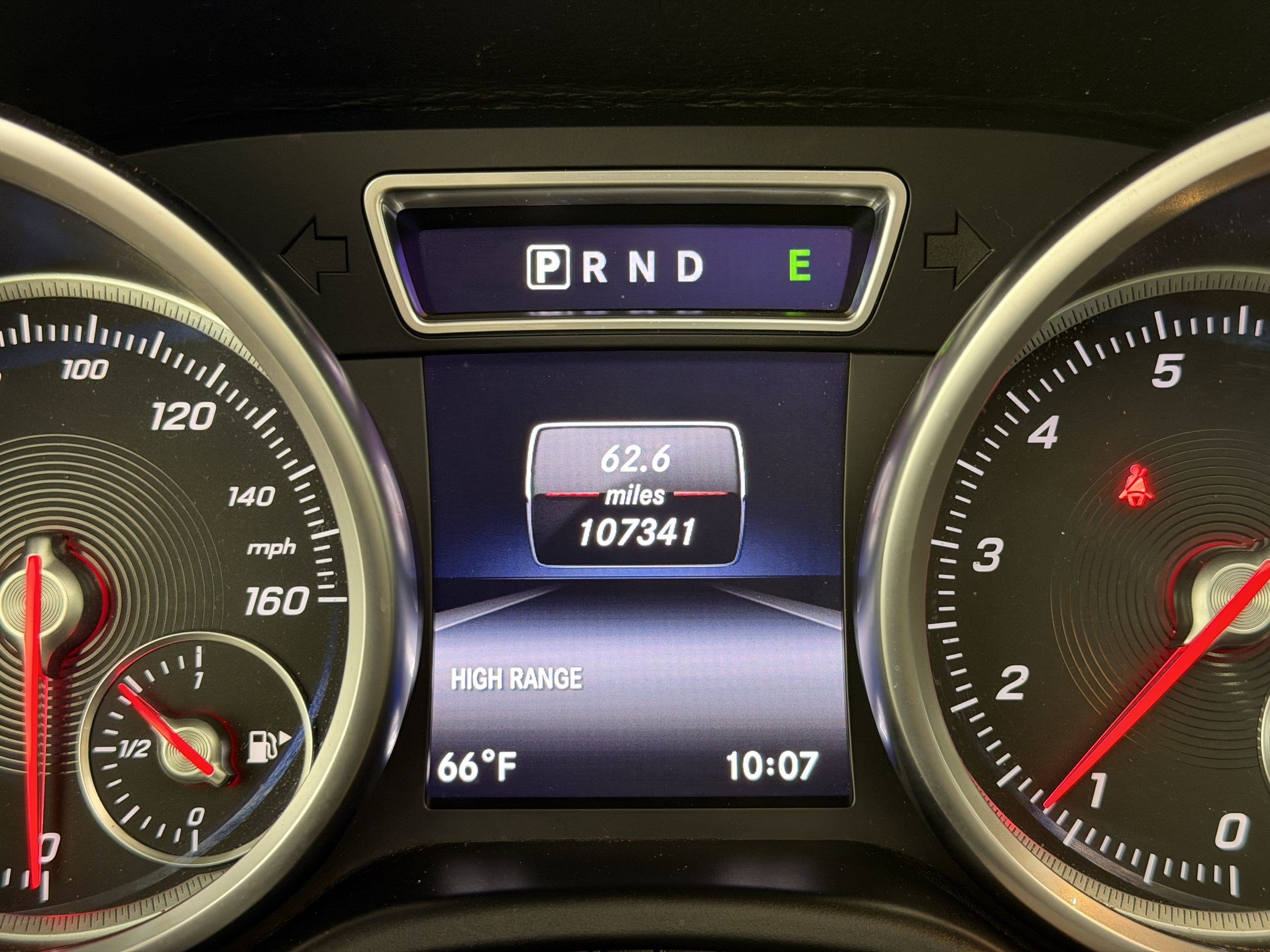 Used 2016 Mercedes-Benz G 550 image 21