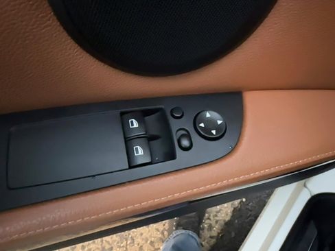 Used 2013 BMW 328i xDrive Coupe image 16