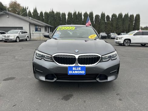 Used 2020 BMW 330i xDrive 330i xDrive AWD 4dr Sedan w/ Premium Package image 3