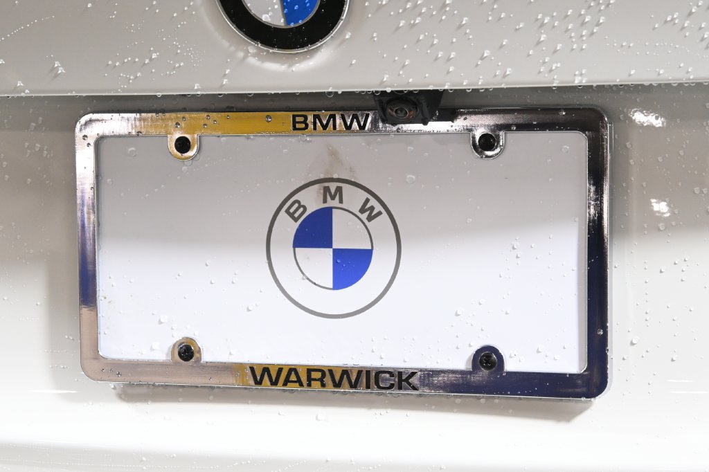 Used 2026 BMW 330i xDrive Sedan w/ Premium Package AWD/4WD image 14
