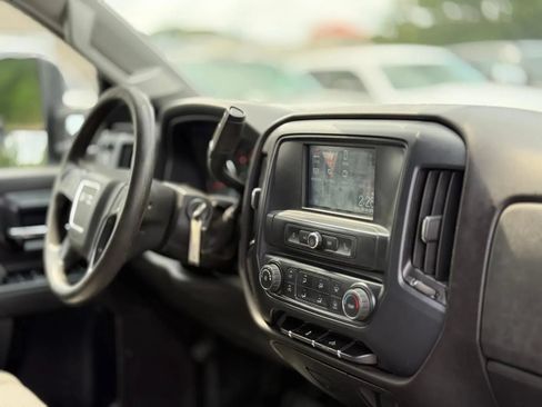 Used 2016 GMC Sierra 3500 4x4 Crew Cab w/ Sierra Convenience Package image 23