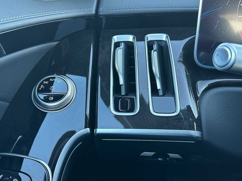 Used 2025 Mercedes-Benz S 500 4MATIC image 40