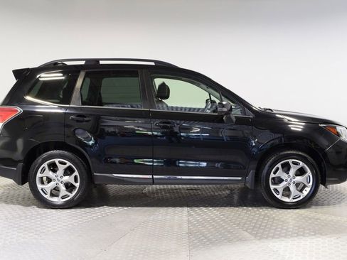 Used 2018 Subaru Forester 2.5i Touring AWD/4WD image 8