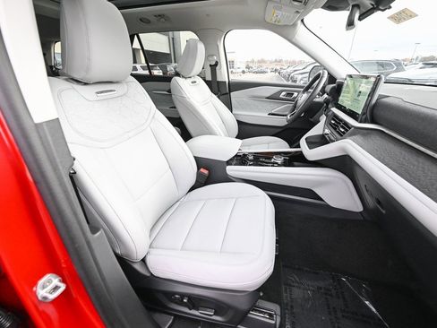 New 2026 Ford Explorer Platinum w/ LUX Leather Package image 23