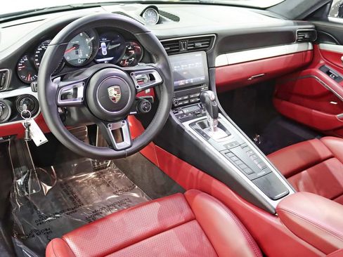 Used 2017 Porsche 911 Carrera S RWD image 15