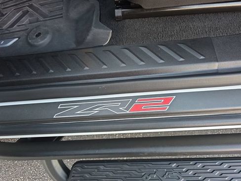 Certified 2024 Chevrolet Colorado ZR2 w/ ZR2 Convenience Package III AWD/4WD image 28