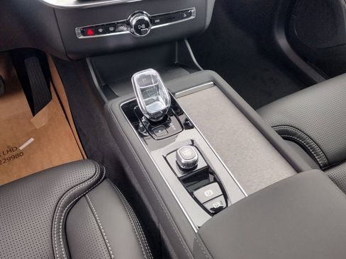 New 2026 Volvo XC90 B6 Ultra w/ Protection Package image 30