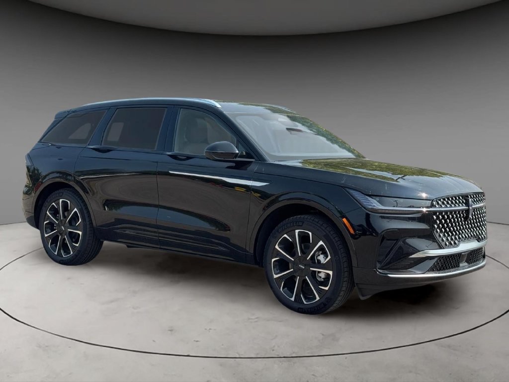 New 2026 Lincoln Nautilus Reserve AWD/4WD image 3