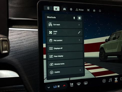 Used 2022 Rivian R1T Launch Edition AWD/4WD image 31
